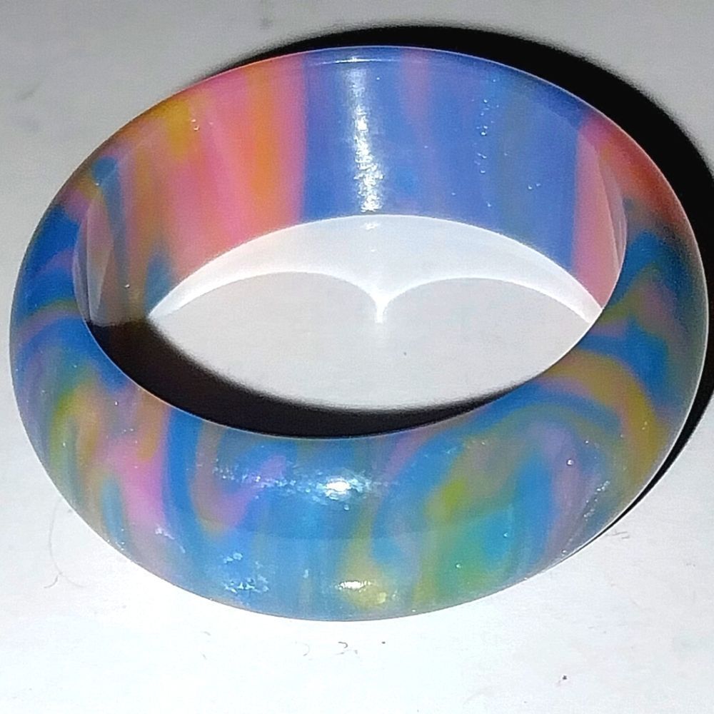 Colorful Resin Ring - Picture 4 of 8